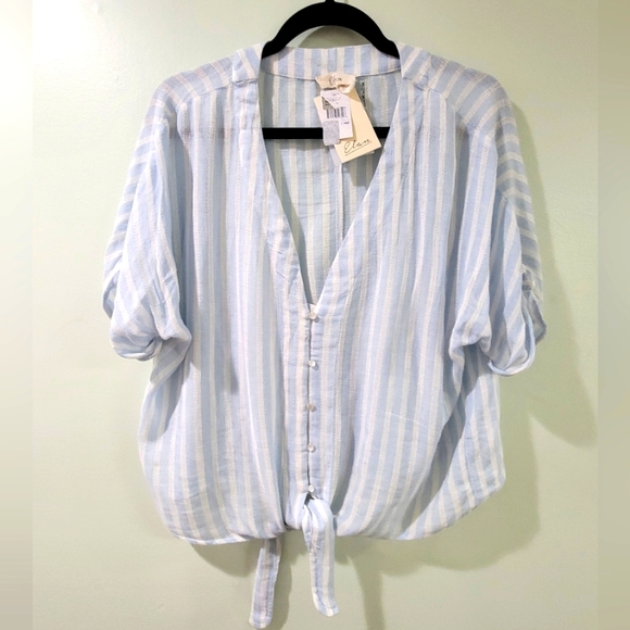 Elan Tops - Sale NWT ELAN LINEN VISCOSE STRIPED TOP PEARL BUTTONS VNECK